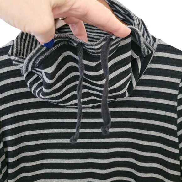 Soft Surroundings Tunic Top Womens M Black Gray Stripped Cowl Neck Pullover - Picture 9 of 9
